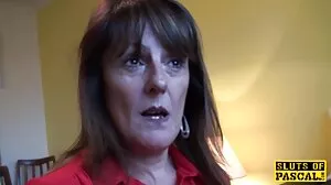 Une blonde au cœur brisé trouve une grosse bite qui peut la faire se sentir mieux sexe gratuit français
