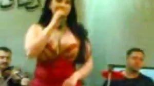 Les histoires sexuelles sensuelles de sex porno en francais la MILF voluptueuse Alexis Fawx