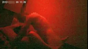 Une prof de fétichiste des pieds aux gros seins attrape la petite amie d'un frere et soeur francais porno étudiant!